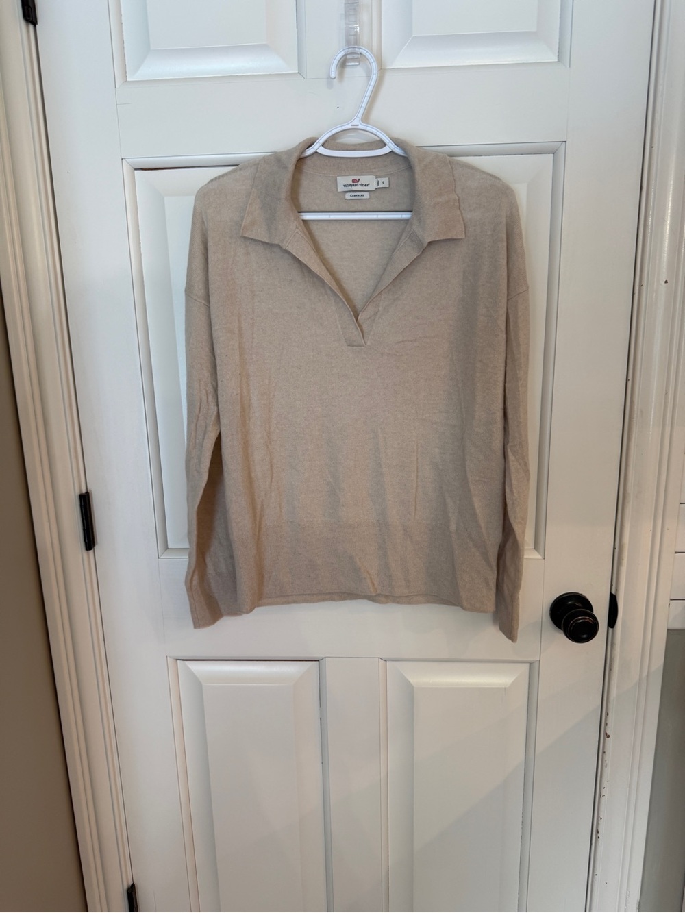 Vineyard Vines 100% Cashmere Collared Sweater Beige Tan 25472 - Picture 3 of 9